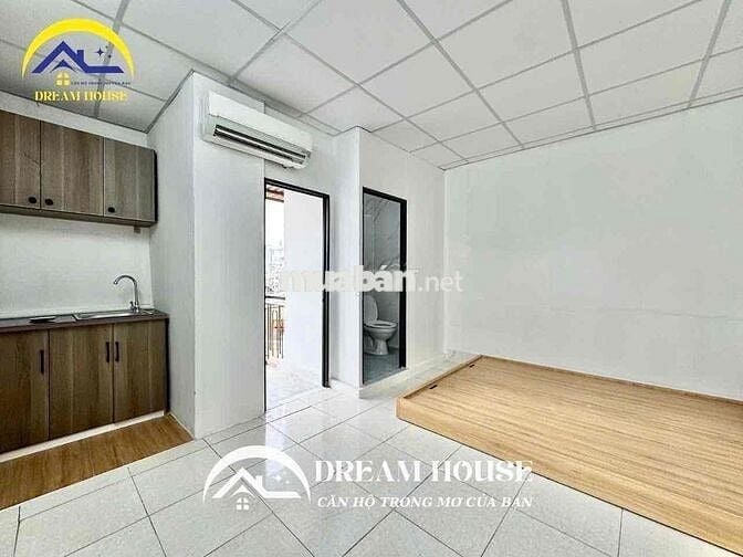 CHDV MỚI GẦN ĐH VĂN HIẾN VÀ NGÃ TƯ BỐN XÃ CÓ BAN CÔNG RIÊNG - FULL NT