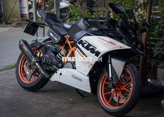 KTM RC390 HQCN BSSG NHIỀU ĐỒ CHƠI