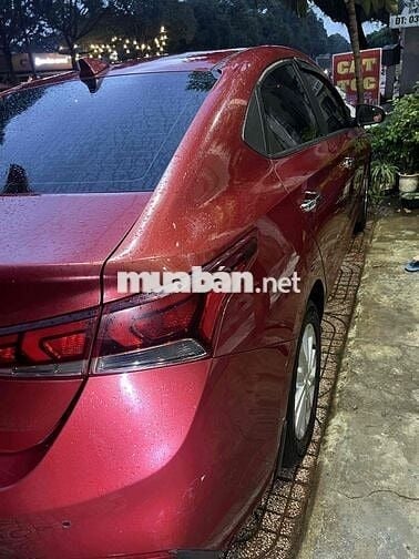 Bán xe ga đình ít sử dụng Hyundai Accent 2020