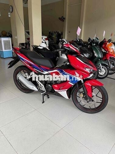 winer x . thắng abs . máy zin im . áo đẹp