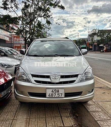 Toyota Innova 2008 G - 158000 km