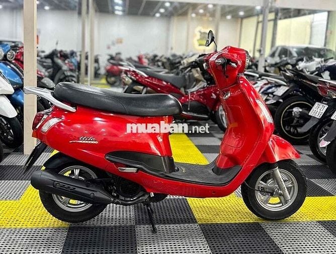 Elizabeth chính chủ, máy êm thì thầm biển SG