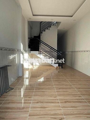 NHÀ TRỆT LẦU 2PN-2WC ĐỐI DIỆN ĐH NTT