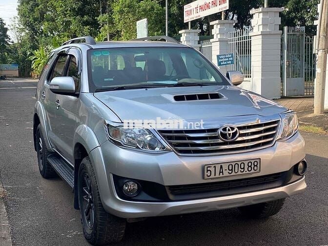 Toyota Fortuner 2014 2.5G 4x2 - 130000 km