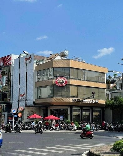 MT Phạm Hồng Thái, Q.1; 160m2 (8x18); 5 Tầng; HĐT 300Tr - Bán 90 Tỷ