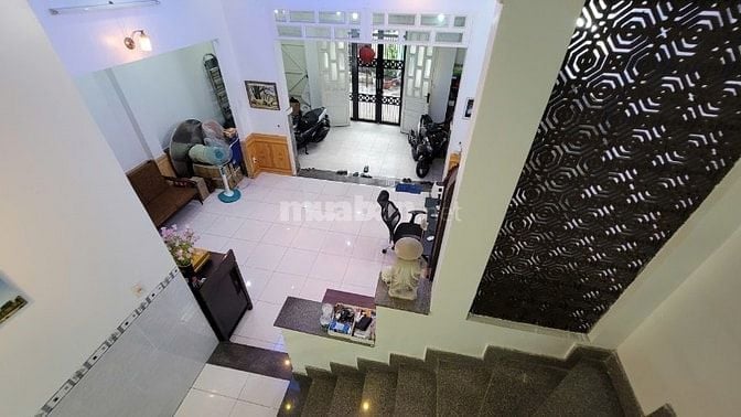 Bán Nhà Hẻm 8m Bình Trị Đông 6x15m x 2Tầng, 4PN 3WC Thẳng Trục Tên Lửa
