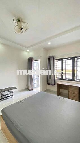 Căn Hộ 1PN Tách Bếp Ban Công Full Nội Thất Giá Rẻ Gần Chợ 200 Quận 4