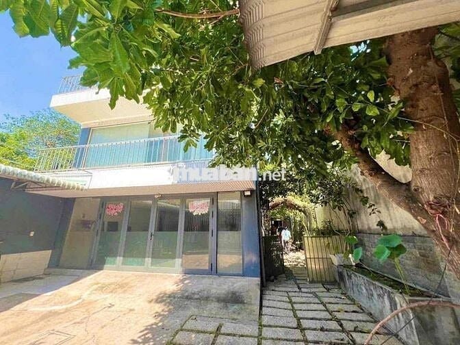 Cho thuê Kho + nhà mặt tiền kinh doanh gần chợ Cầu 10x50 m