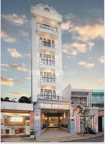 Bán khách sạn mặt tiền Nguyễn văn Khối 