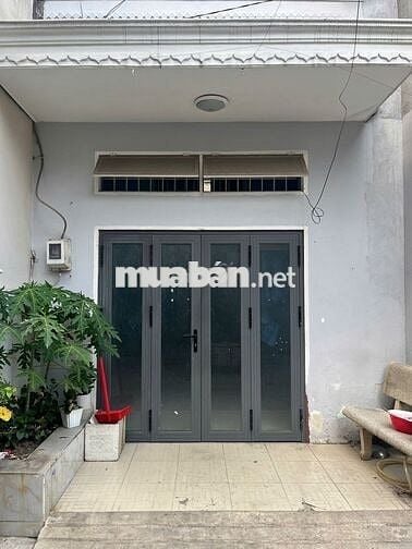 Cho thuê nhà hẻm xe hơi đường Tân Thới Nhất 1. Nhà trống ở ngay.