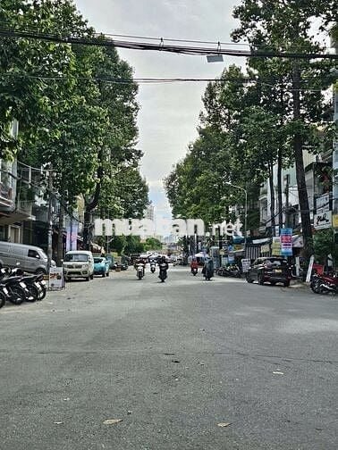 BÁN GẤP NHÀ HOÀNG HOA THÁM P.5 - SÁT VINCOM - 67M2 CHỈ 8.x TỶ TL