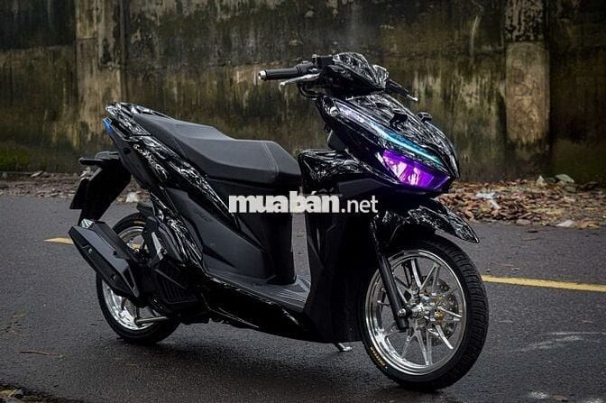 Xe máy Honda Vario 125 đời 2020 màu đen