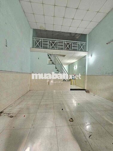 Cho thuê nhà 5tr/ tháng.  DT: 5m x 17m 1PN + gác lửng 1WC.  Đường 1A,