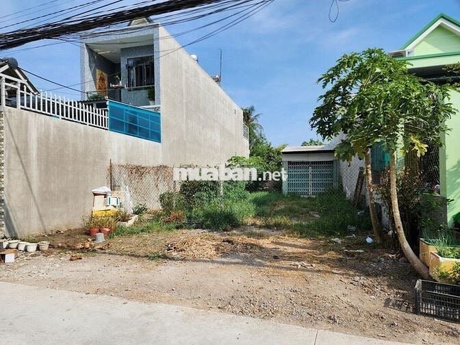 Đất thổ cư tại thị trấn Thủ Thừa, Long An, giá 655 Triệu/100m2 thổ cư