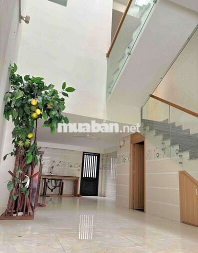 NHÀ MẶT TIỀN GẦN CẦU RỒNG CÔNG VIÊN APEC