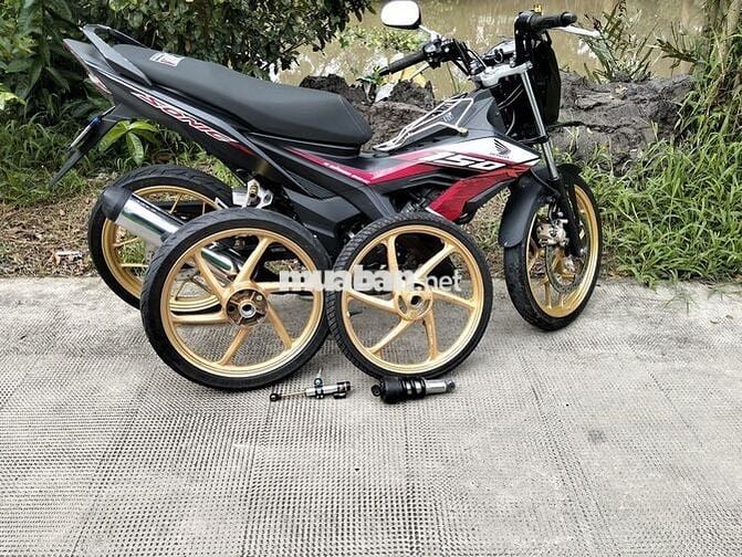 Nhà dư không sử dụng bán xe