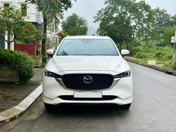 số điện thoại:  ***