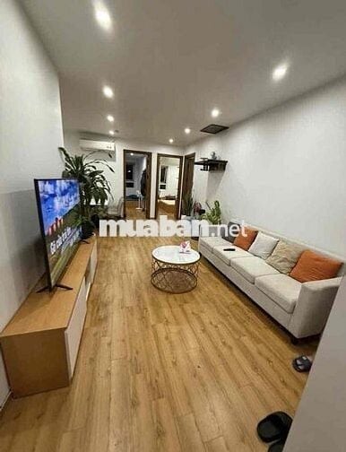 Bán chung cư vip Hai Bà Trưng, view mặt phố, 3pn,Funll nội thất, sổ CC