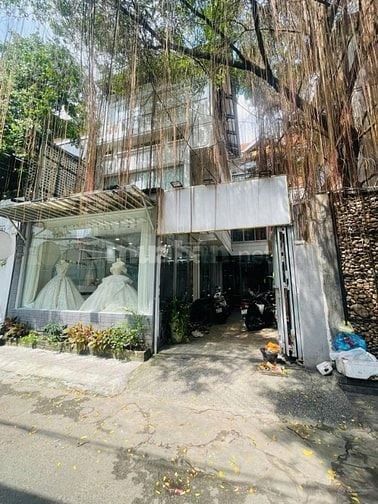 Nhà HXH Sư Vạn Hạnh - gần Tô Hiến Thành Q.10 - 7,5 x 17m (136m2)