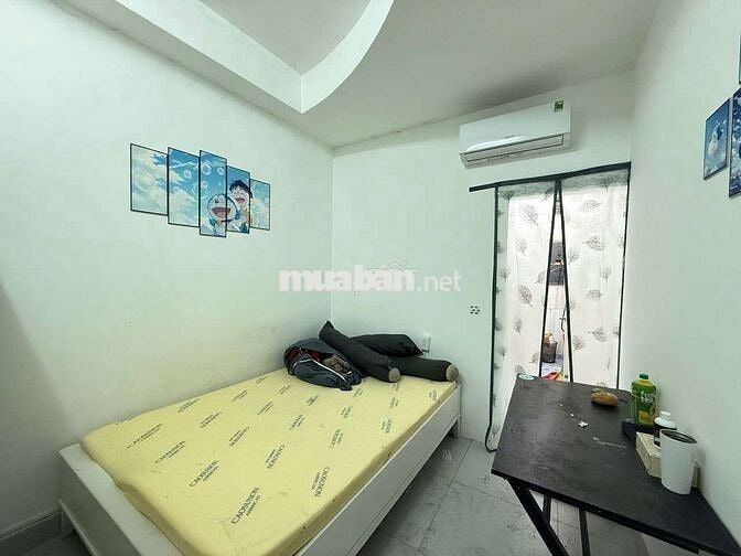 PHÒNG SẴN NỘI THẤT TÁCH BẾP Q10