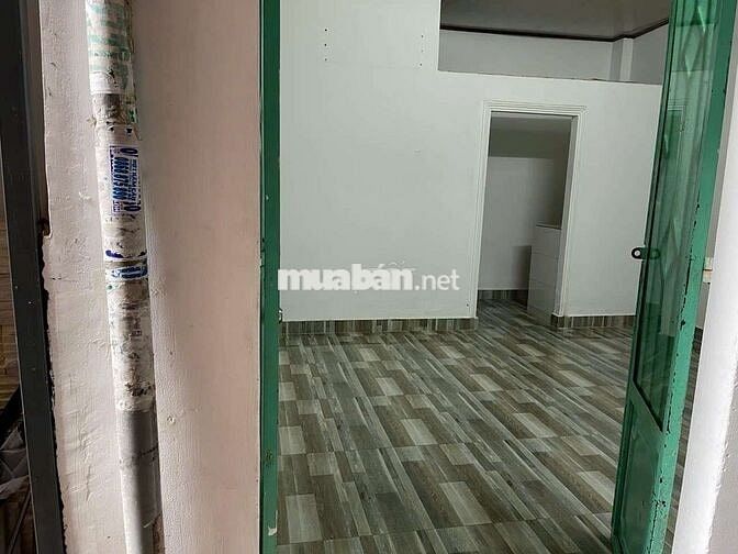 Cho thuê nhà đg.trần văn quang.p10.tân bình.