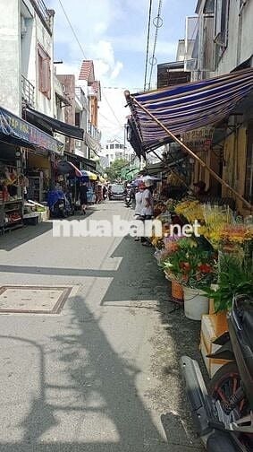 Ngay ST Lotte, Chợ, Nhà 2 Tầng 39M2