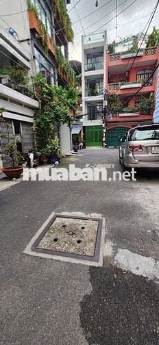 cho thuê nhà đường 8m Huỳnh Văn Bánh 4x12m 2 lầu giá 22 triệu