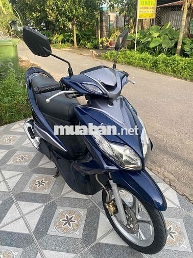 bán xe luvias 2015 Fi máy im ru cho ae đi làm