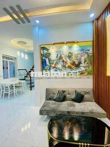 💥 NHÀ 2 TẦNG – 35m² – SÁT MẶT TIỀN NGUYỄN THÁI SƠN, P4 GÒ VẤP – GIÁ 4,