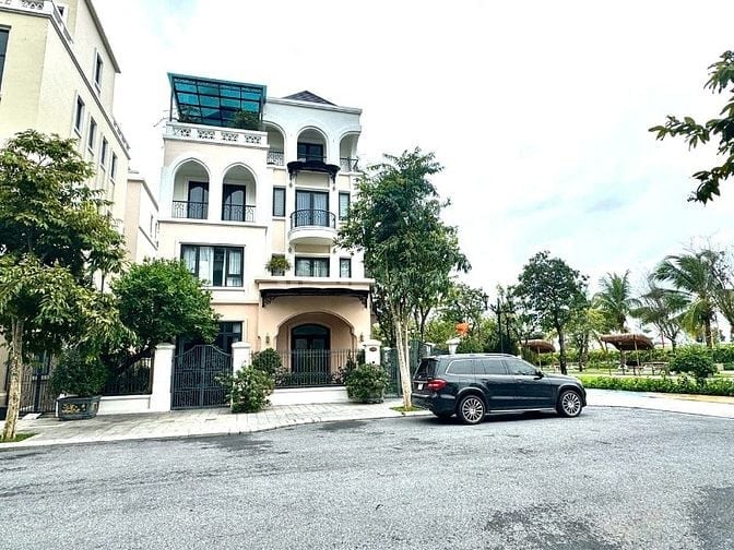 Bán Biệt Thự Vin 2,KT 15X14m  Cọ Xanh, Căn góc Đơn lập, Víp Nhất Dự án