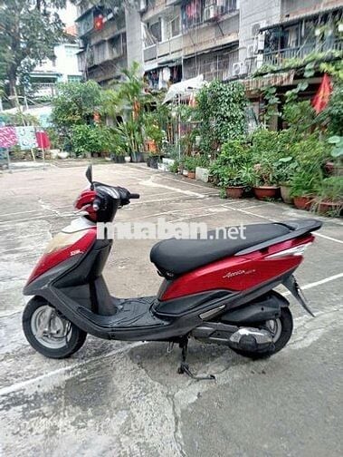 Nhà dư dùng bán bớt xe Attila đĩa bay máy êm mạnh