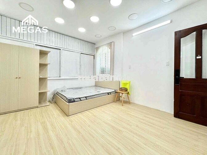 CĂN HỘ STUDIO CỬA SỔ TRỜI - THANG MÁY - SAU LƯNG CHỢ BẾN THÀNH, QUẬN 1