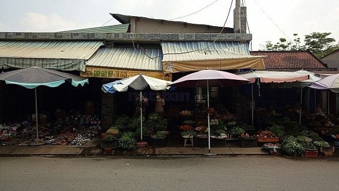 Cho thuê toàn bộ căn nhà ngay giữa chợ Ông Trác, huyện Hóc Môn, TP.HCM