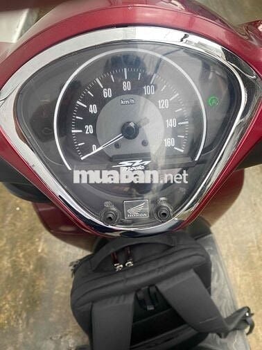 XE SH MODE MÀU ĐỎ.