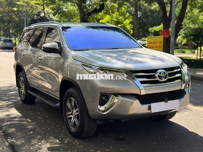 CẦN BÁN NHANH TOYOTA FORTUNER 2020 AT