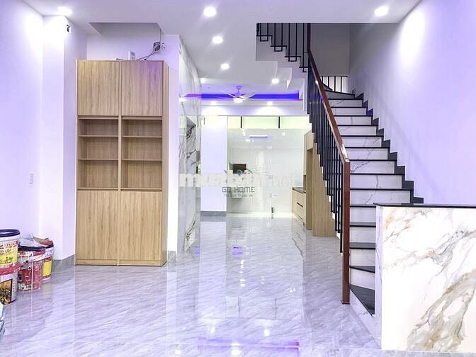 CHO THUÊ NHÀ MỚI XÂY ĐẸP 4 TẦNG CÓ THANG MÁY KHU ACC VĨNH HOÀ