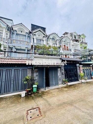 Nhà Đẹp Đường Thông Xe Tải, Tại thạnh lộc 19, Quận 12