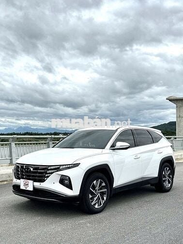 Hyundai Tucson 2023 2.0 AT Đặc biệt - 20000 km