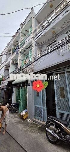 Bình Tân - bán nhà 4 tầng 2PN, 3Wc , 40m2 đường tỉnh lộ 10 - 4 tỷ 6