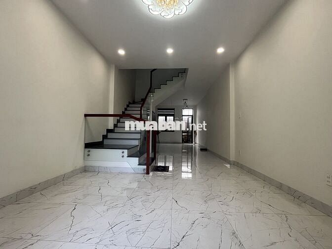 CHO THUÊ NHÀ PHỐ ĐÔNG HƯNG GẦN CHỢ DĨ AN BẢO VỆ 24/24