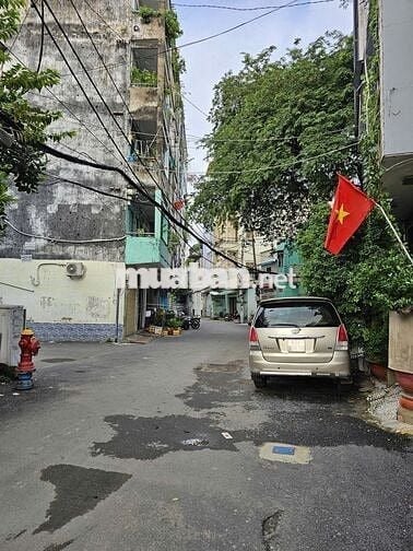 BÁN GẤP NHÀ NGUYỄN VĂN ĐẬU HẺM XE ĐẬU TRƯỚC NHÀ - PHƯỜNG 11 BT 90M2 -