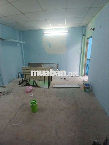 Cho thuê nhà,đang sửa mới, ngay vòng xoay Lê Văn Sỹ p2 Tân Bình