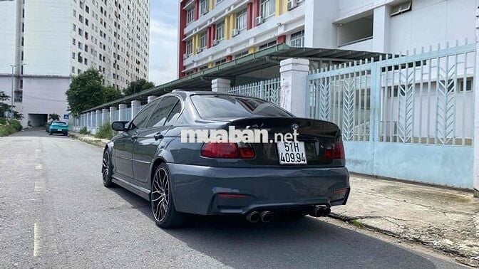 BMW 318i 2004 - 120tr