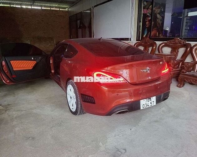 Hyundai genesis 2010 chính chủ