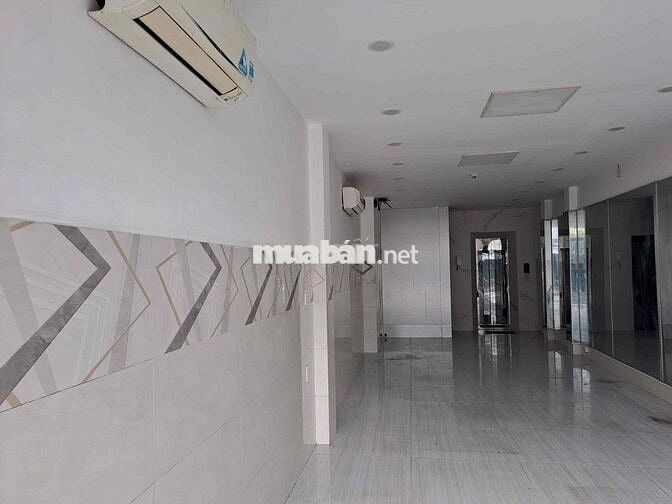 Cho thuê nhà nguyên căn mặt tiền có thang máy Tây Thạnh, Tân Phú