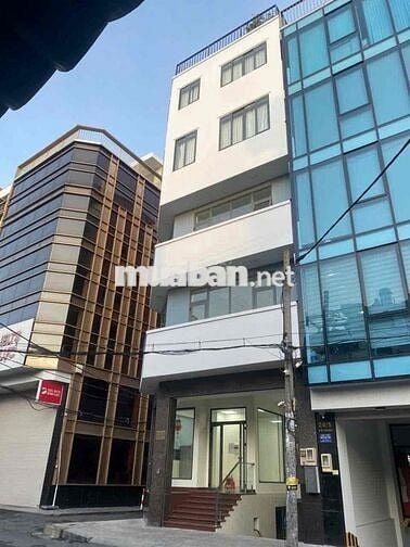 Toà nhà góc văn phòng diện tích sàn 120m2 đường Võ Oanh