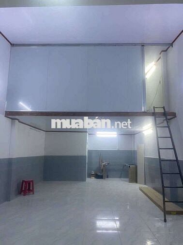 Nhà gác lửng 1 phòng.mới xây.hướng tây