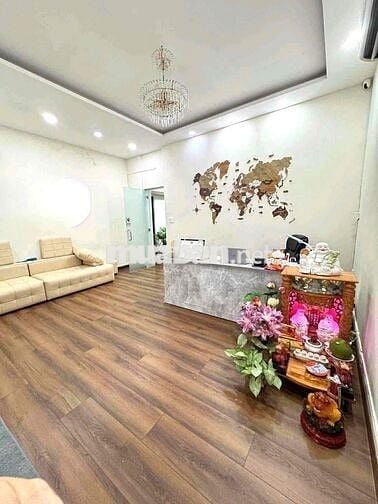 SANG LẠI TIỆM SPA Đường 3/2, Quận 10 (6x20m, 1 trệt 2 lầu)