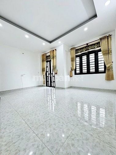 li dị bán gấp nhà hxh 5m chu văn an,bt,giá 1,65 tỷ,dt 69m2,sổ riêng,gầ