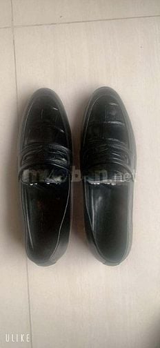 Mình cần nhượng lại giầy tây 100% new